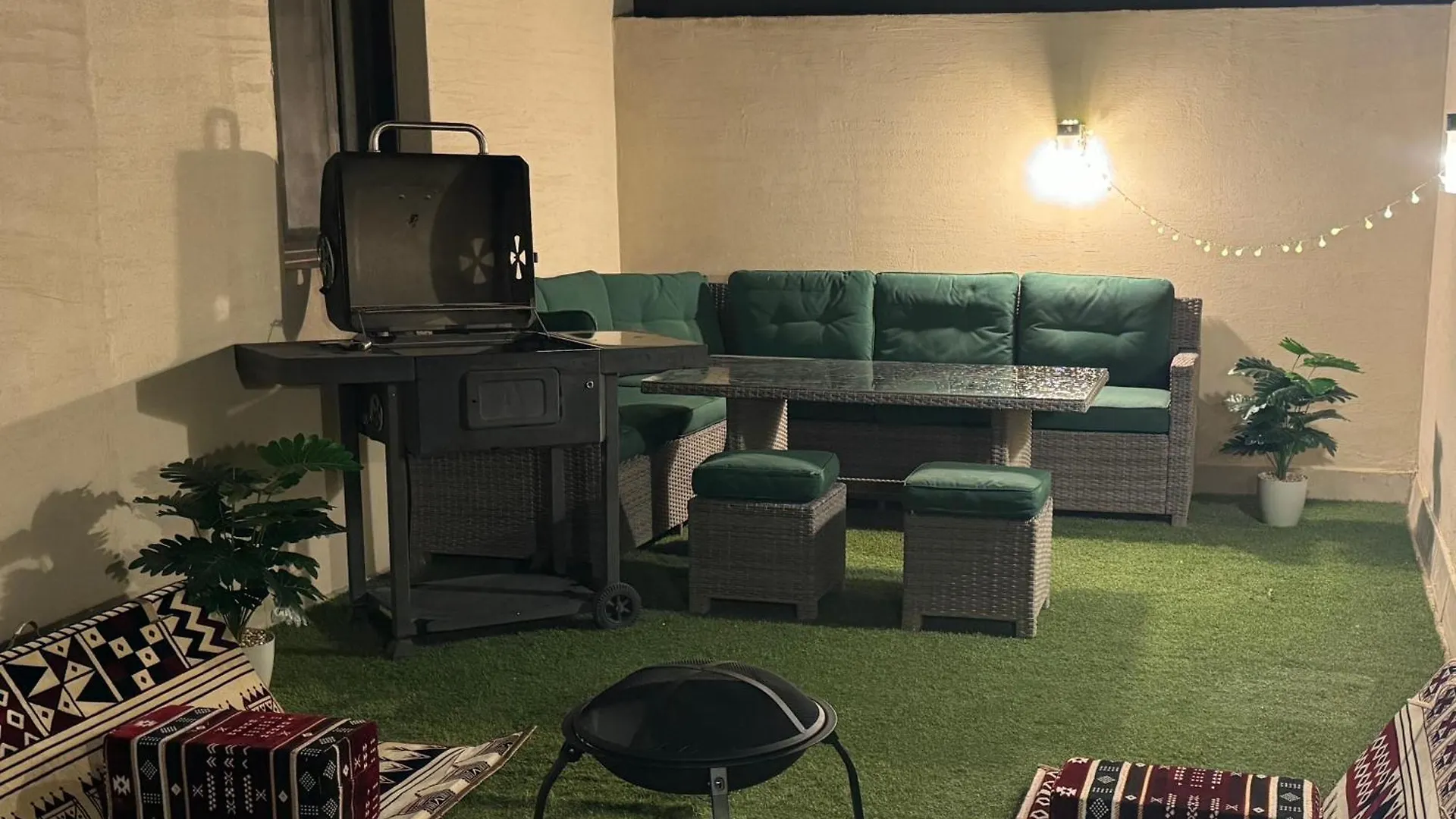 Cozy Apartment Of Two Bedrooms And A Living Room Riyadh